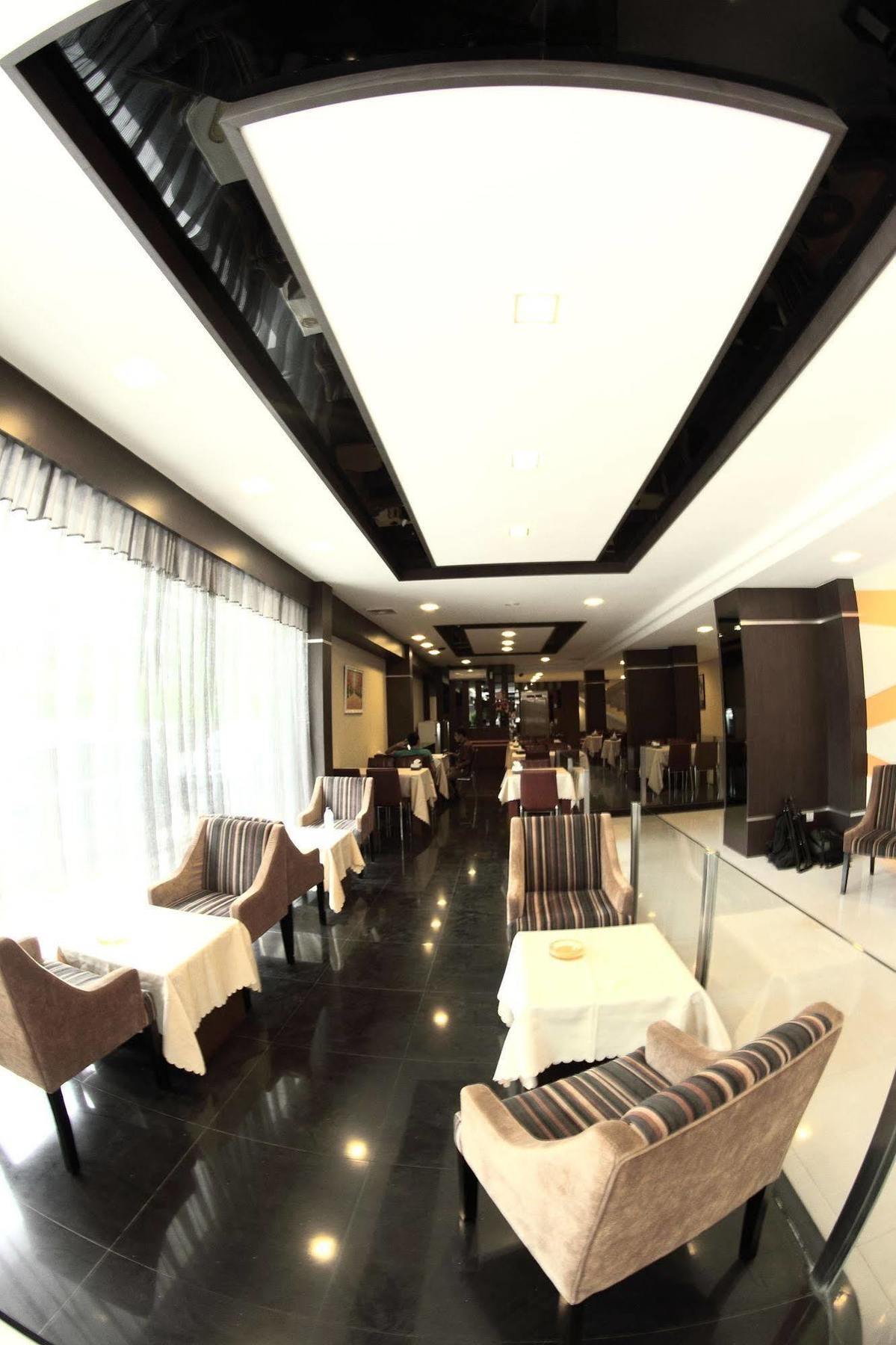 纳柯亚一号酒店 外观 照片
